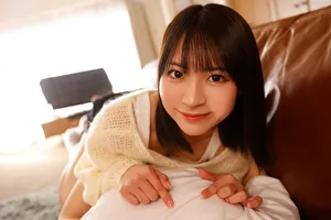 Chị gái lần đầu có anh người yêu còn nhiều ngỡ ngàng nên mượn dương vật thằng em tập trước